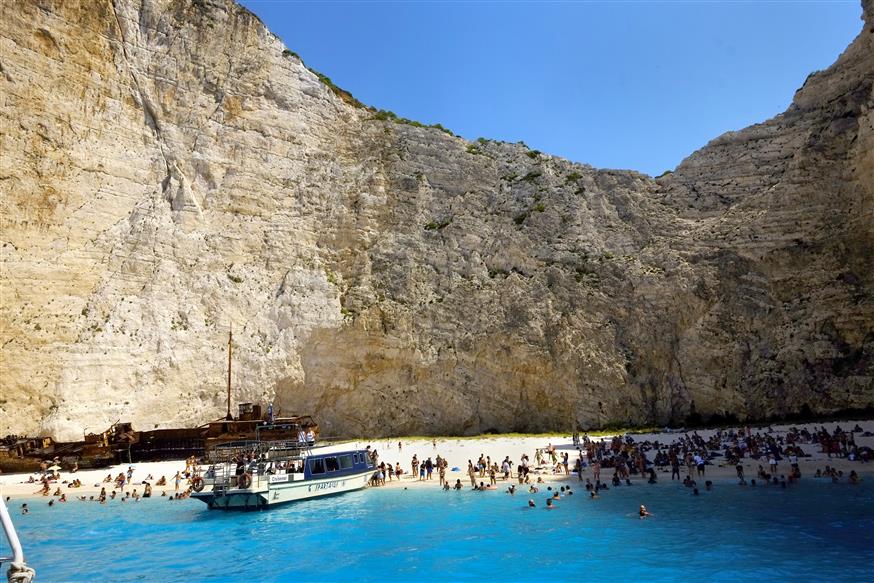 Paralia Navagio Zakynthos 100423