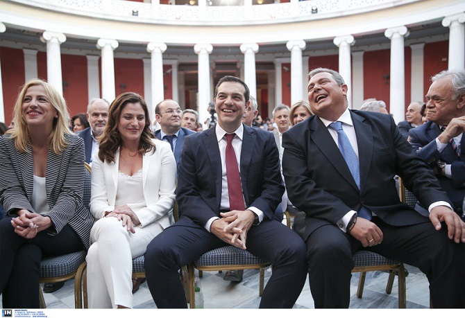 Tsipras Kammenos Agkalia 250618a