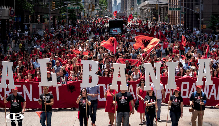 Albania Nea Iorki USA 120619c